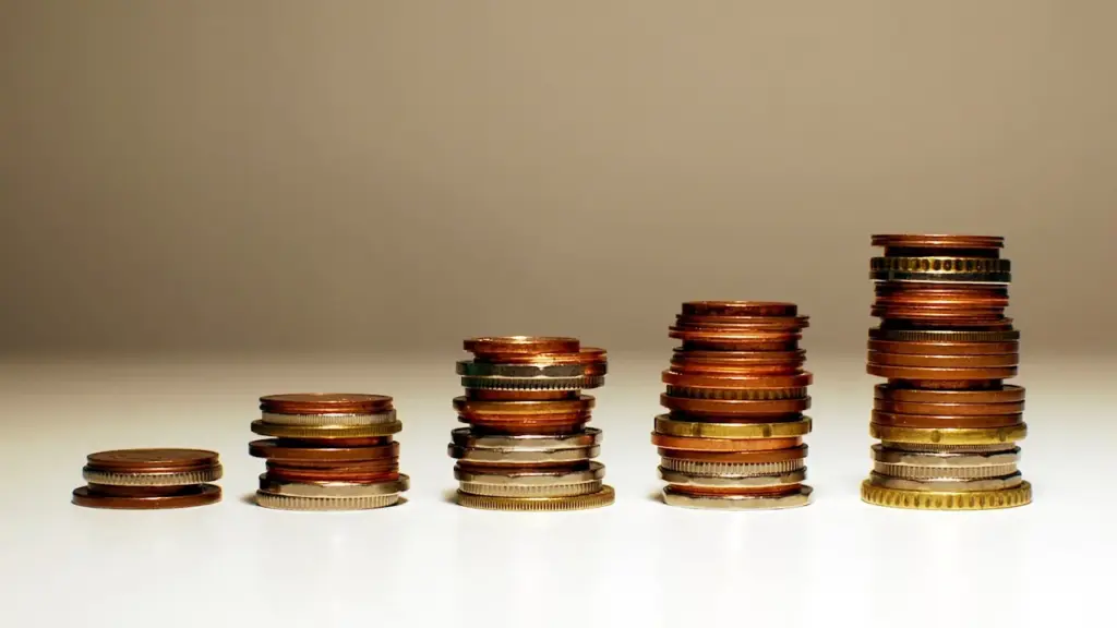 Stacks of coins increasing in height