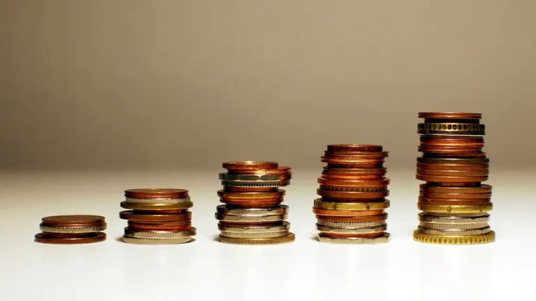 Stacks of coins increasing in height